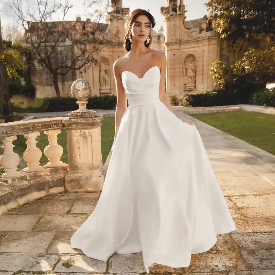 Model wearing a Justin Alexander Sincerity gown